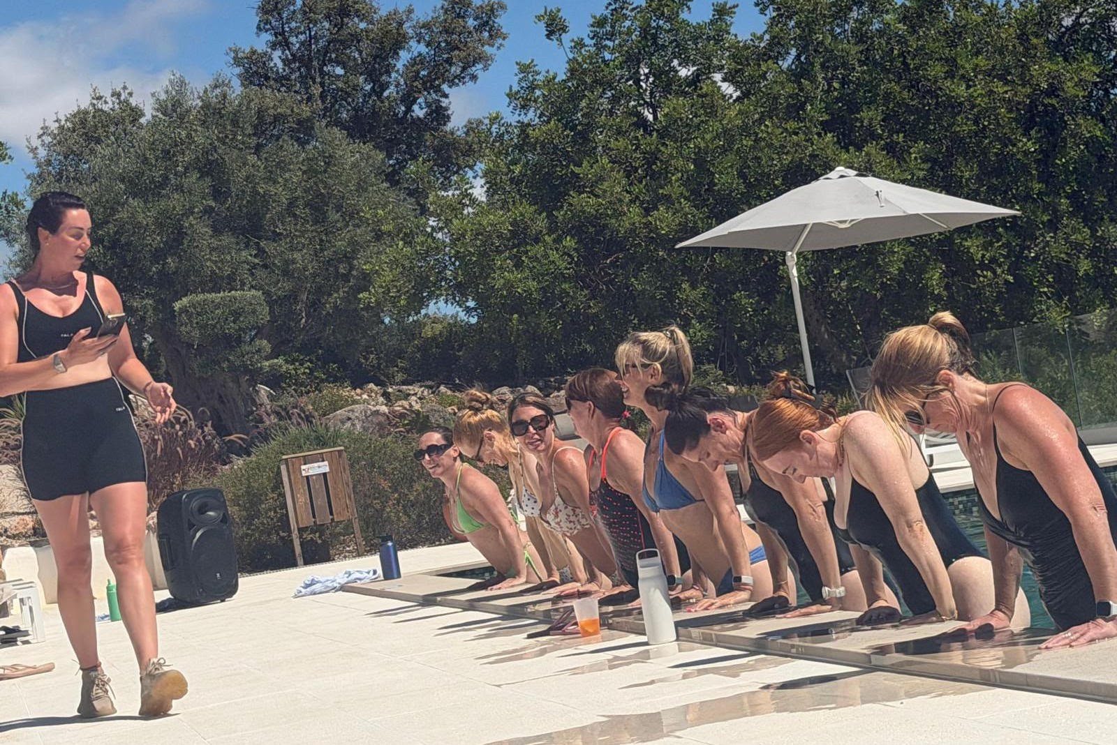 flow-poolside-class